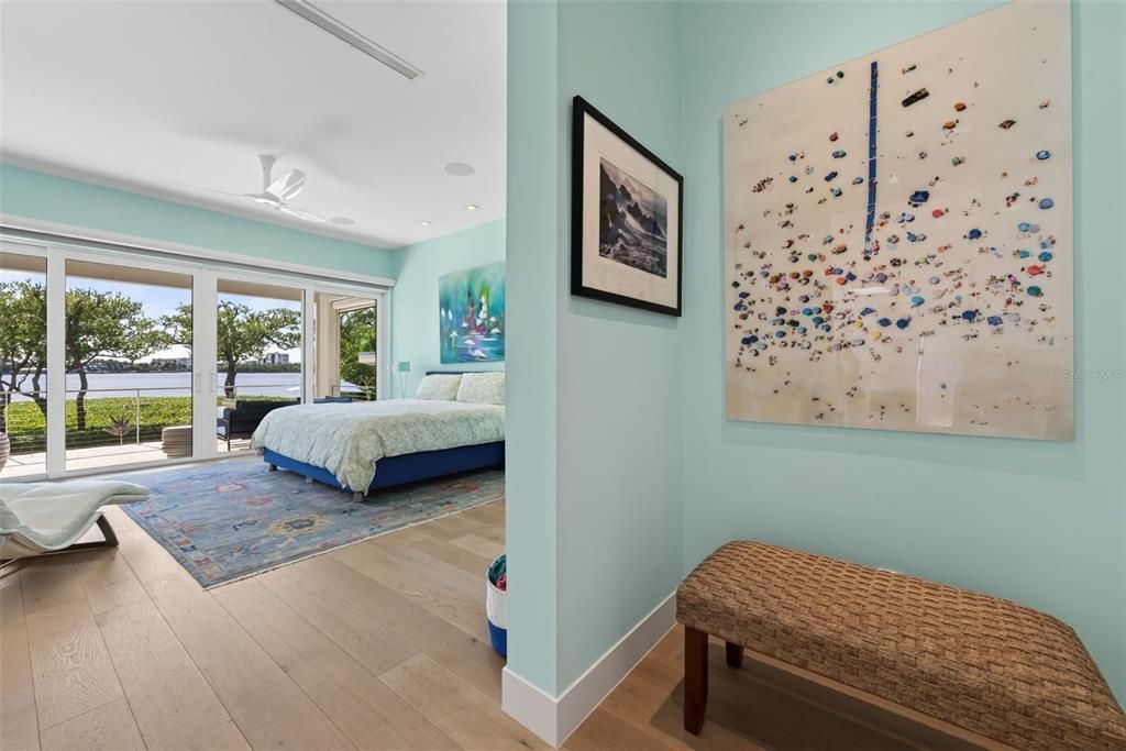 For Sale: $6,775,000 (5 beds, 3 baths, 4284 Square Feet)