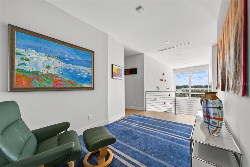 For Sale: $6,775,000 (5 beds, 3 baths, 4284 Square Feet)