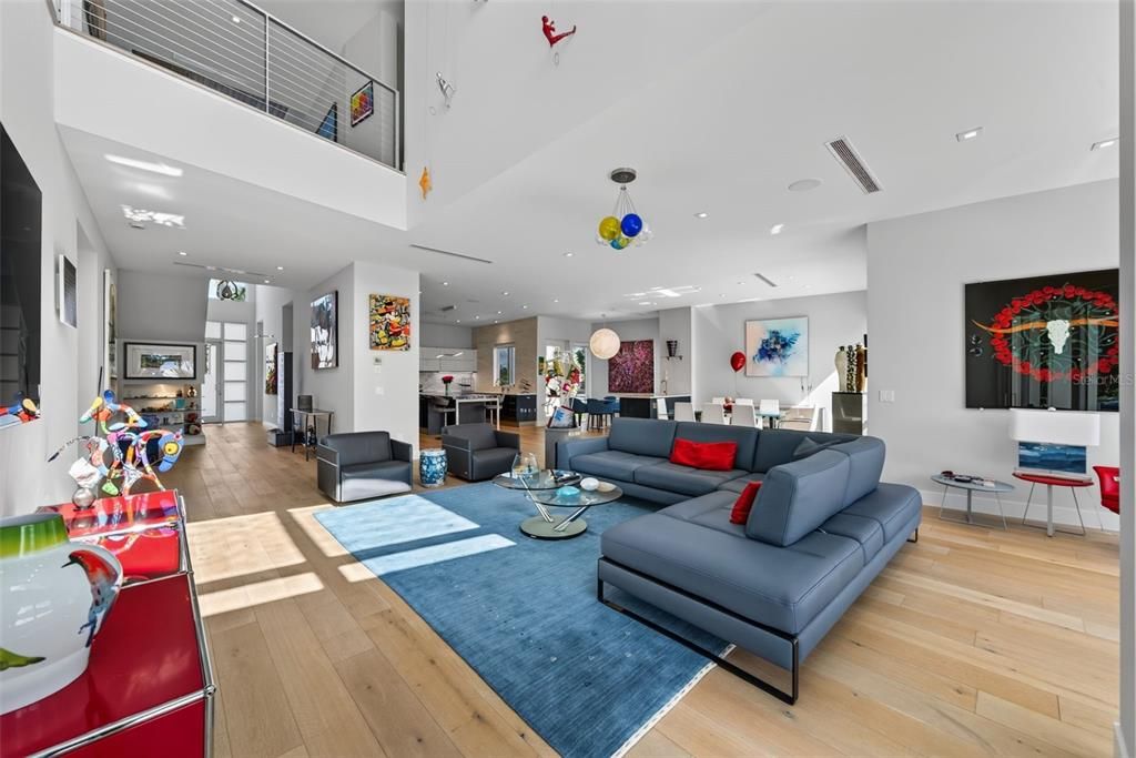 For Sale: $6,775,000 (5 beds, 3 baths, 4284 Square Feet)