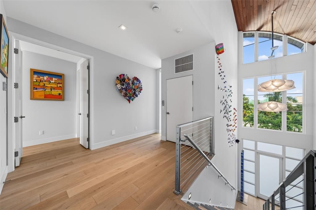 For Sale: $6,775,000 (5 beds, 3 baths, 4284 Square Feet)