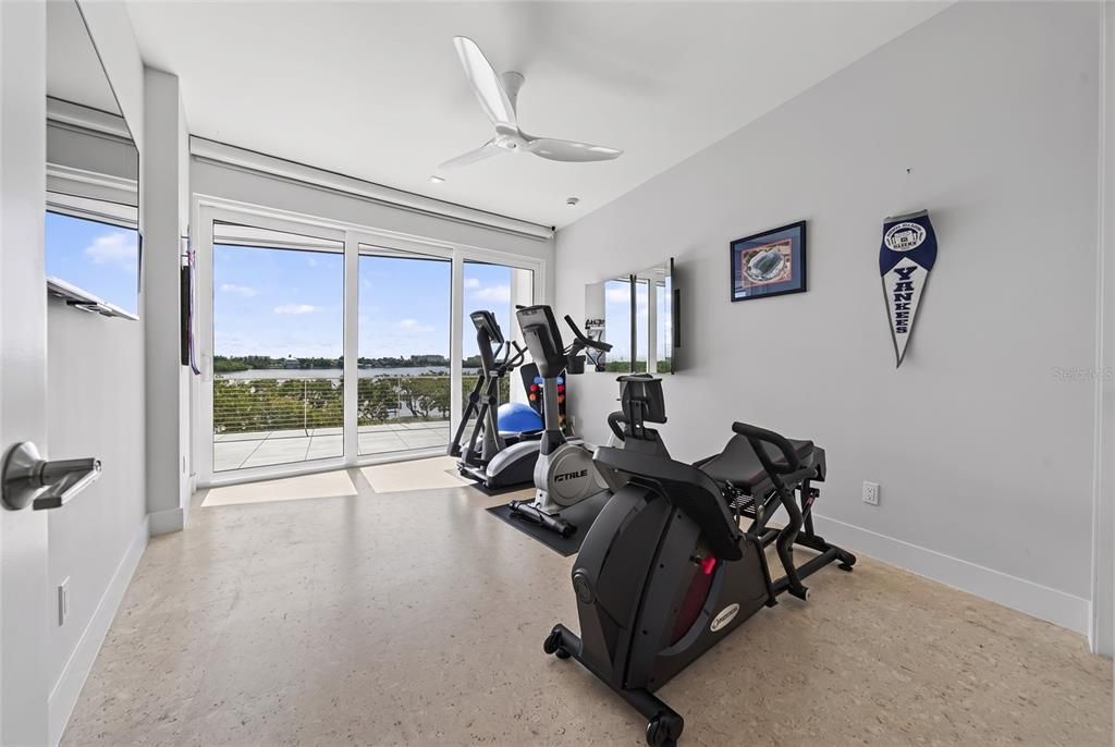 For Sale: $6,775,000 (5 beds, 3 baths, 4284 Square Feet)