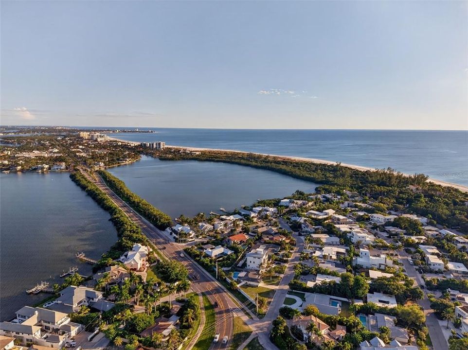 For Sale: $6,775,000 (5 beds, 3 baths, 4284 Square Feet)