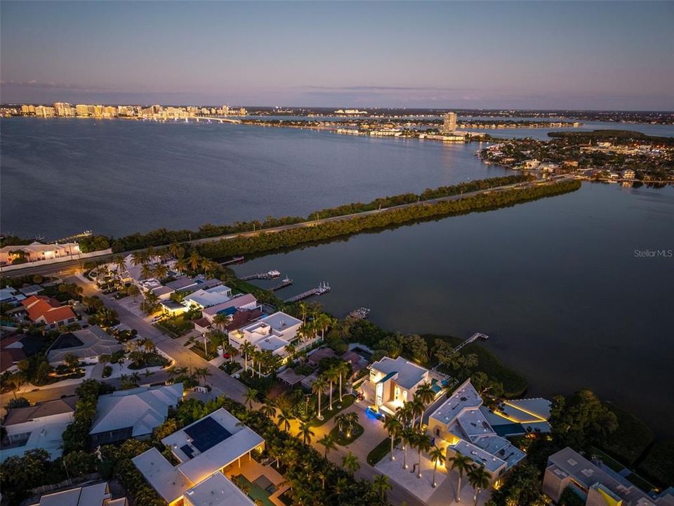 For Sale: $6,775,000 (5 beds, 3 baths, 4284 Square Feet)