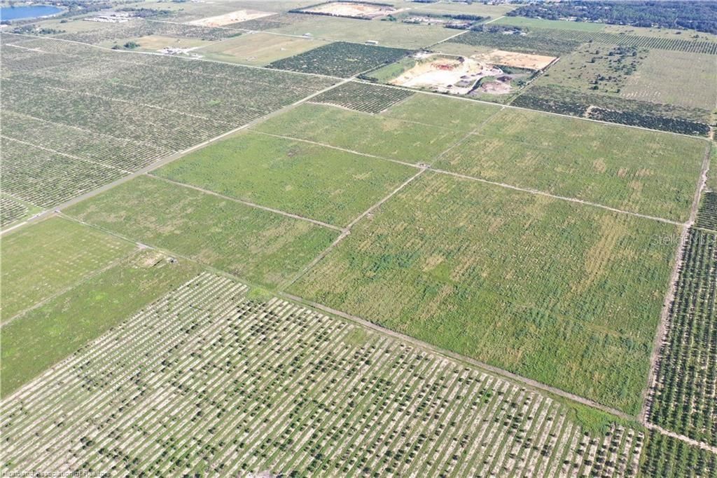 待售: $367,750 (14.71 acres)