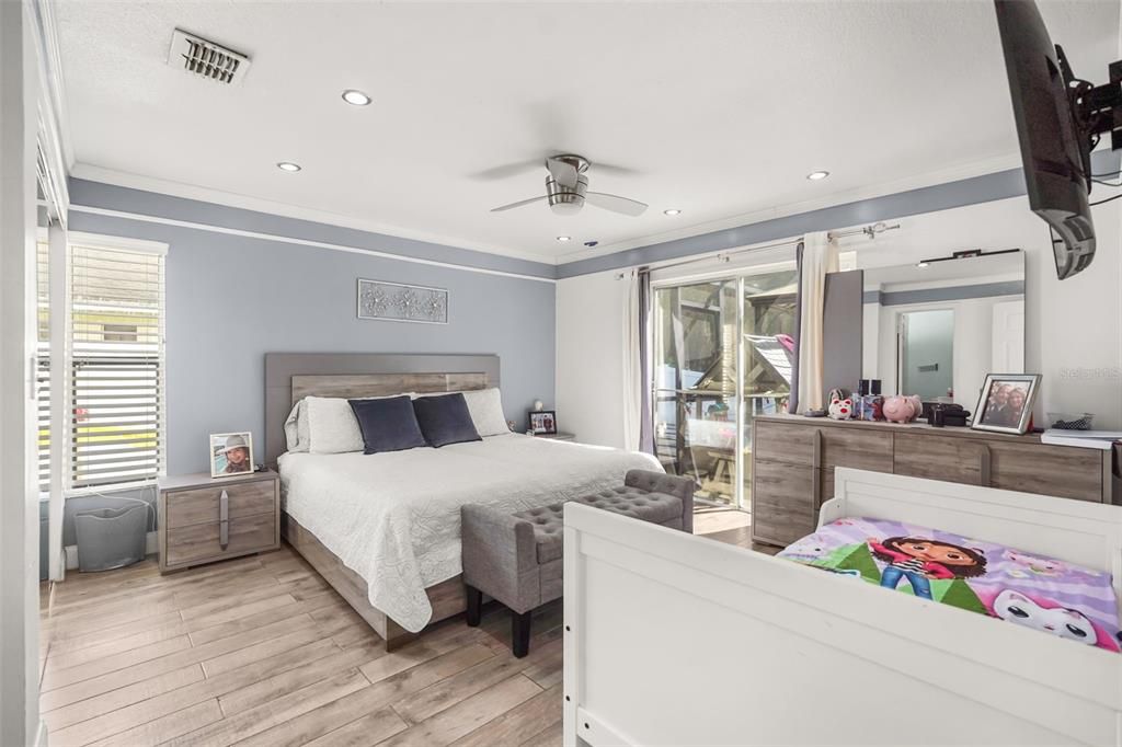For Sale: $437,000 (4 beds, 2 baths, 1767 Square Feet)