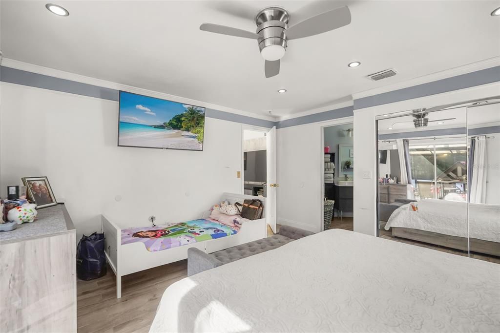For Sale: $437,000 (4 beds, 2 baths, 1767 Square Feet)