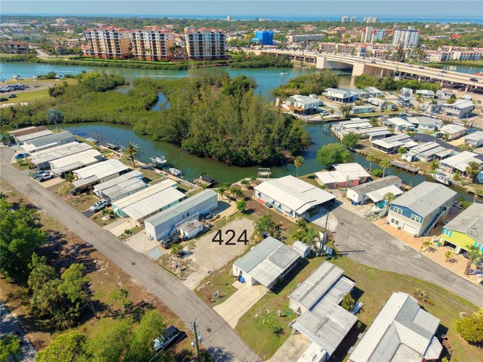 待售: $120,000 (0.13 acres)