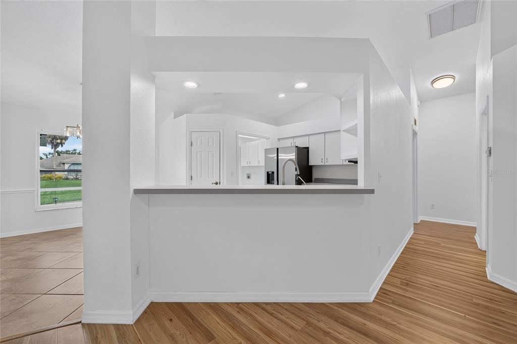 En Venta: $368,000 (3 camas, 2 baños, 1884 Pies cuadrados)