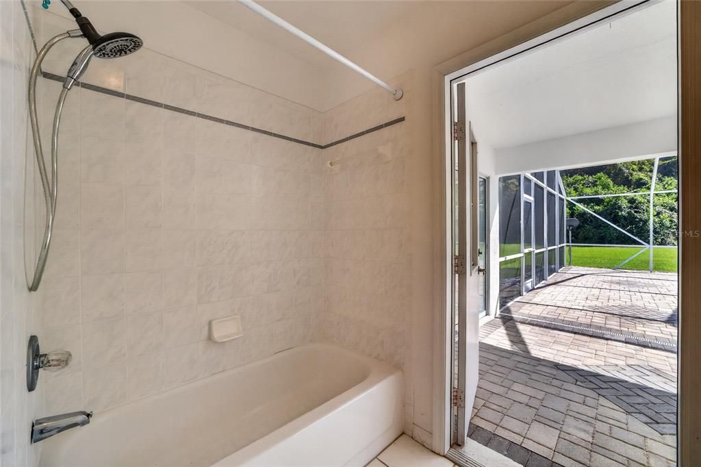 En Venta: $368,000 (3 camas, 2 baños, 1884 Pies cuadrados)