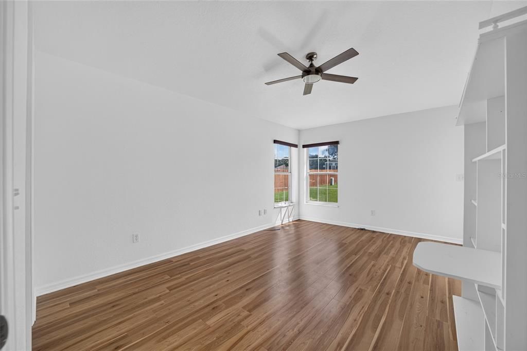 En Venta: $368,000 (3 camas, 2 baños, 1884 Pies cuadrados)