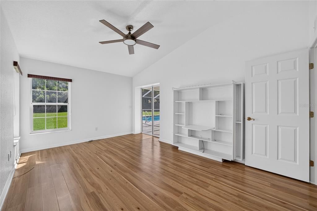 En Venta: $368,000 (3 camas, 2 baños, 1884 Pies cuadrados)