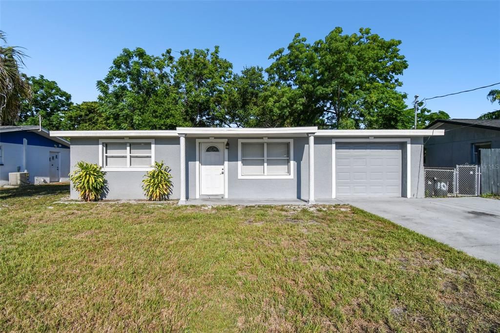 For Rent: $1,595 (3 beds, 2 baths, 1404 Square Feet)