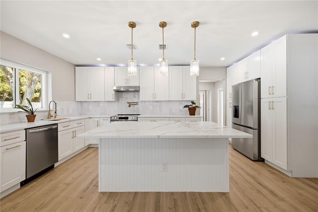 For Sale: $699,000 (3 beds, 2 baths, 1675 Square Feet)