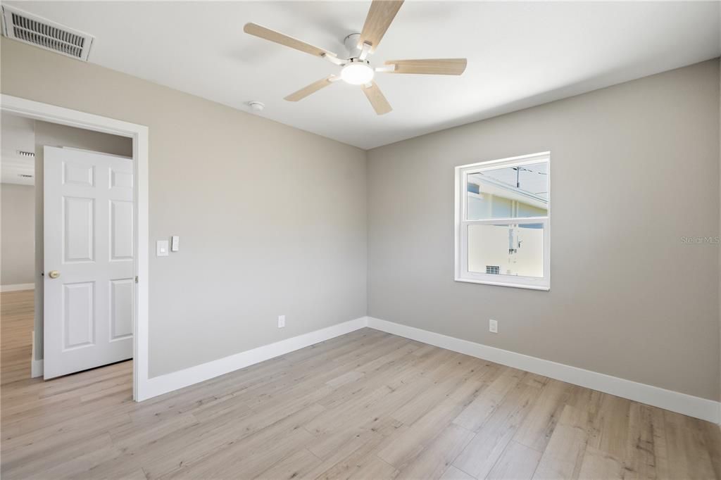 For Sale: $699,000 (3 beds, 2 baths, 1675 Square Feet)