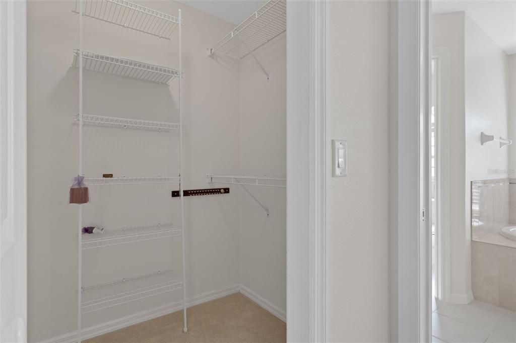 На продажу: $430,000 (3 спален, 2 ванн, 2165 Квадратных фут)