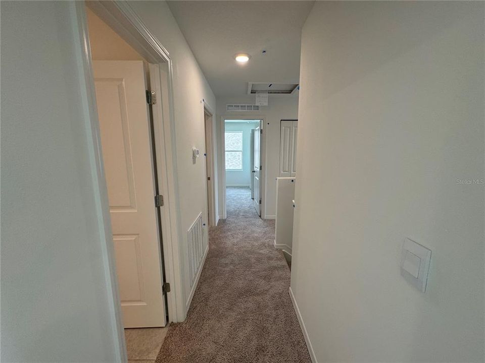 En Venta: $309,990 (4 camas, 2 baños, 1643 Pies cuadrados)