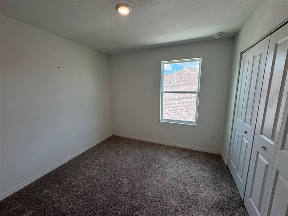 En Venta: $309,990 (4 camas, 2 baños, 1643 Pies cuadrados)
