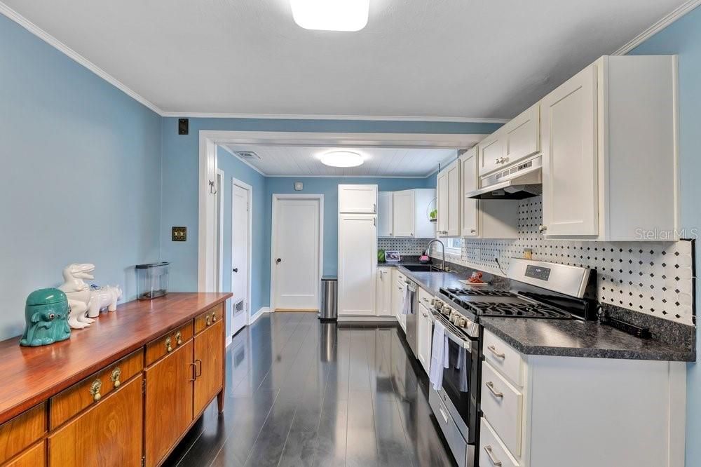 En Venta: $260,000 (2 camas, 1 baños, 1358 Pies cuadrados)