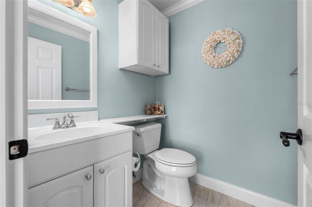 For Sale: $825,000 (3 beds, 2 baths, 2089 Square Feet)