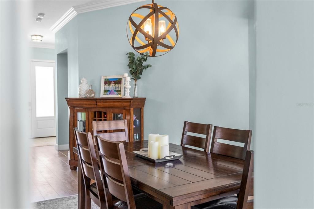 For Sale: $825,000 (3 beds, 2 baths, 2089 Square Feet)