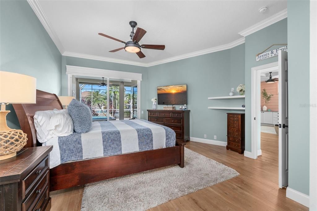 For Sale: $825,000 (3 beds, 2 baths, 2089 Square Feet)