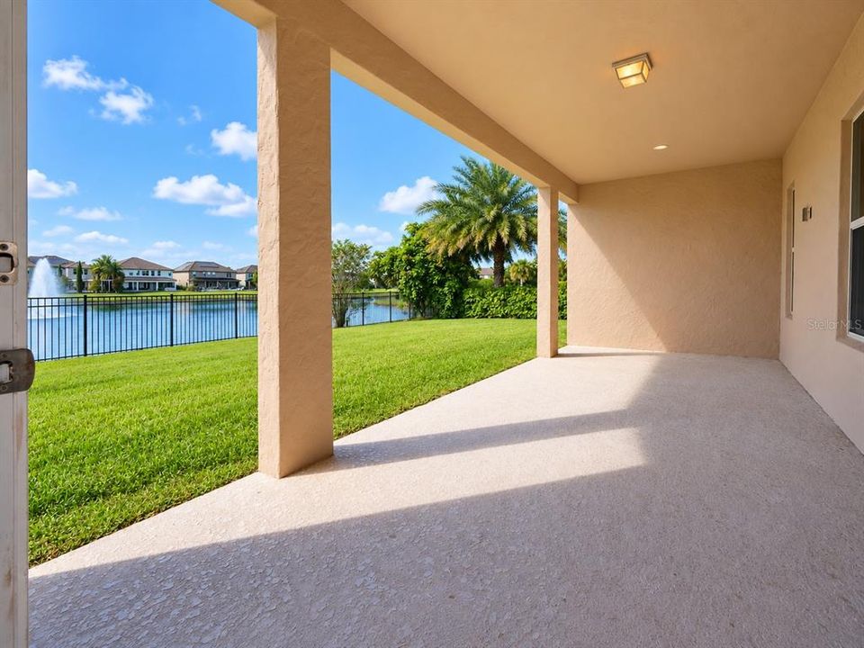 For Sale: $1,189,000 (5 beds, 4 baths, 4999 Square Feet)