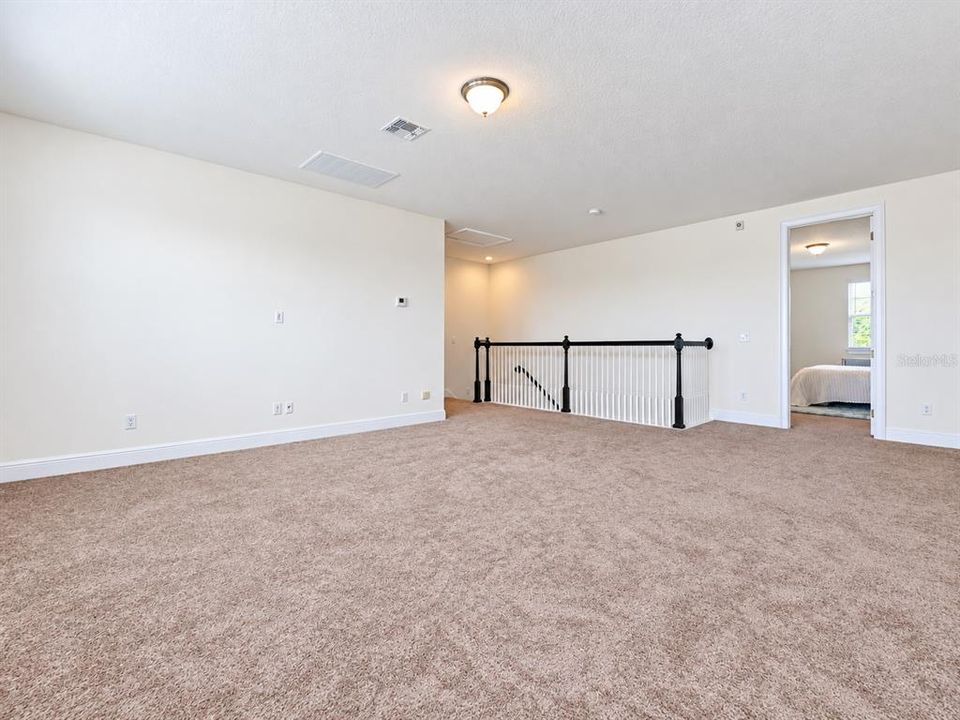 For Sale: $1,189,000 (5 beds, 4 baths, 4999 Square Feet)