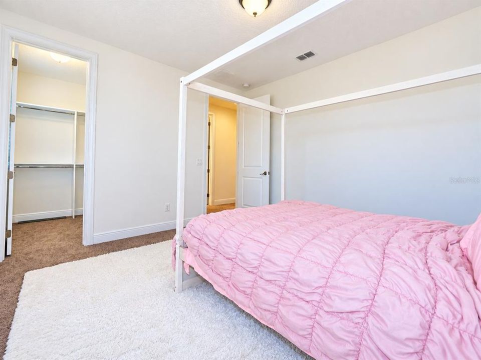 For Sale: $1,189,000 (5 beds, 4 baths, 4999 Square Feet)