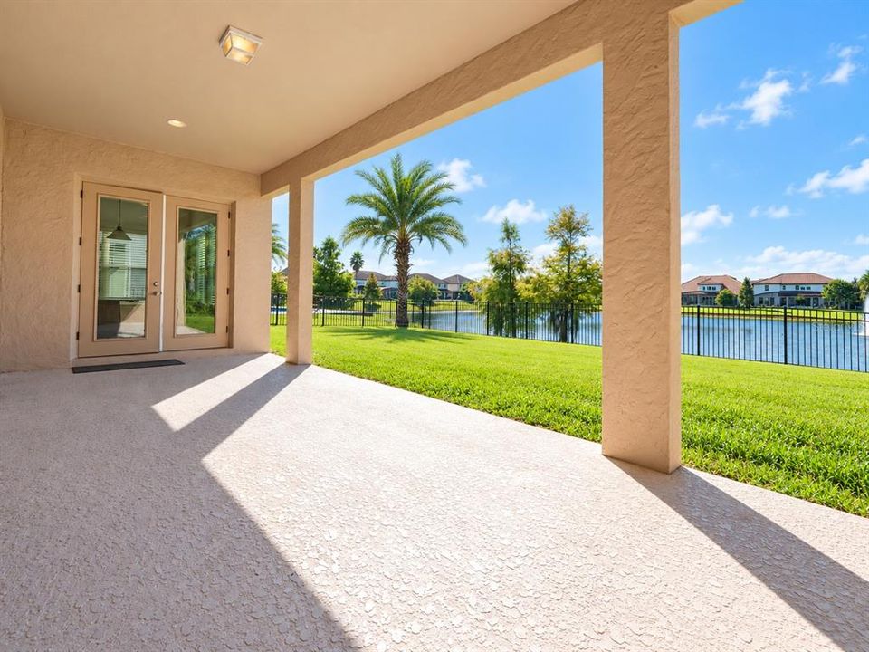 For Sale: $1,189,000 (5 beds, 4 baths, 4999 Square Feet)