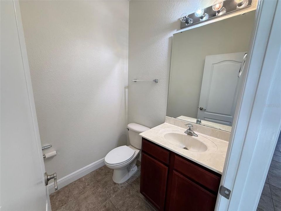 В аренду: $2,295 (3 спален, 2 ванн, 1772 Квадратных фут)