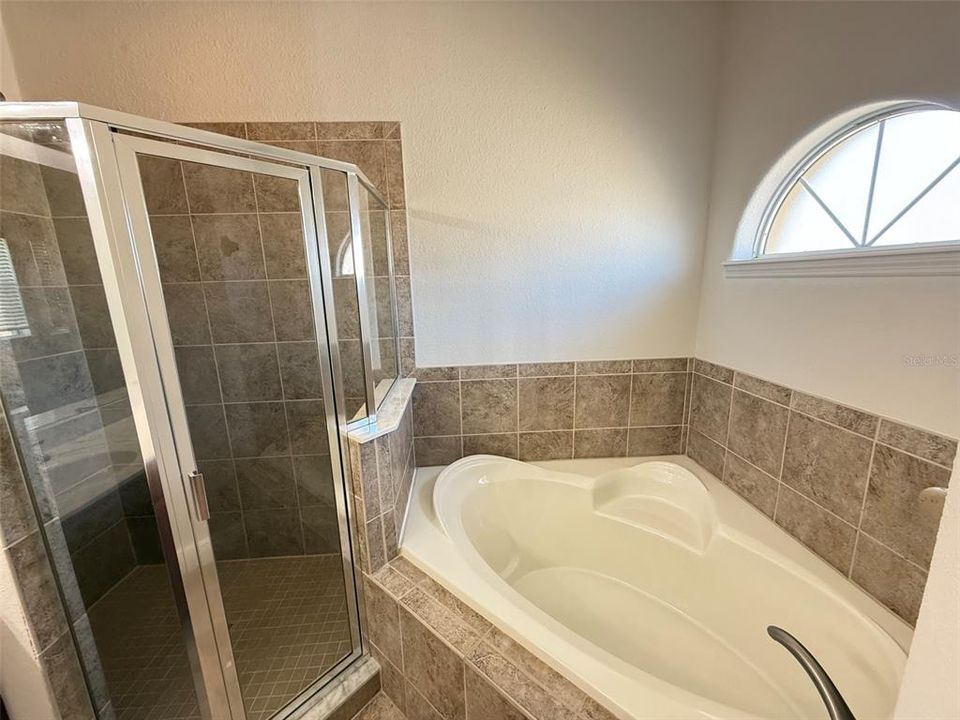 В аренду: $2,295 (3 спален, 2 ванн, 1772 Квадратных фут)
