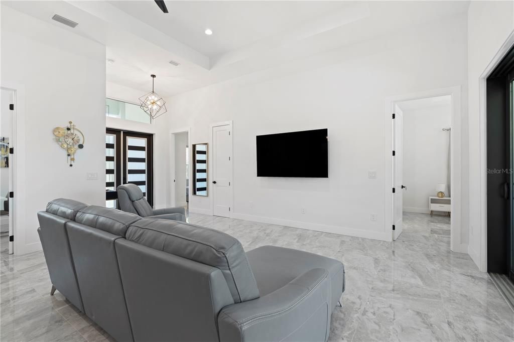 На продажу: $578,900 (3 спален, 4 ванн, 2018 Квадратных фут)