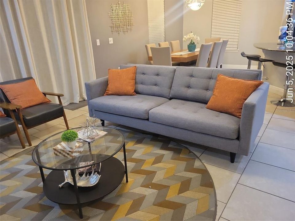 En Renta: $3,950 (6 camas, 4 baños, 3035 Pies cuadrados)