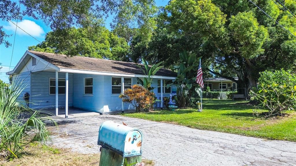 For Sale: $344,900 (4 beds, 1 baths, 1134 Square Feet)