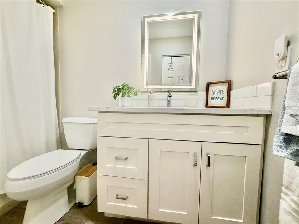 В аренду: $3,800 (2 спален, 2 ванн, 1380 Квадратных фут)