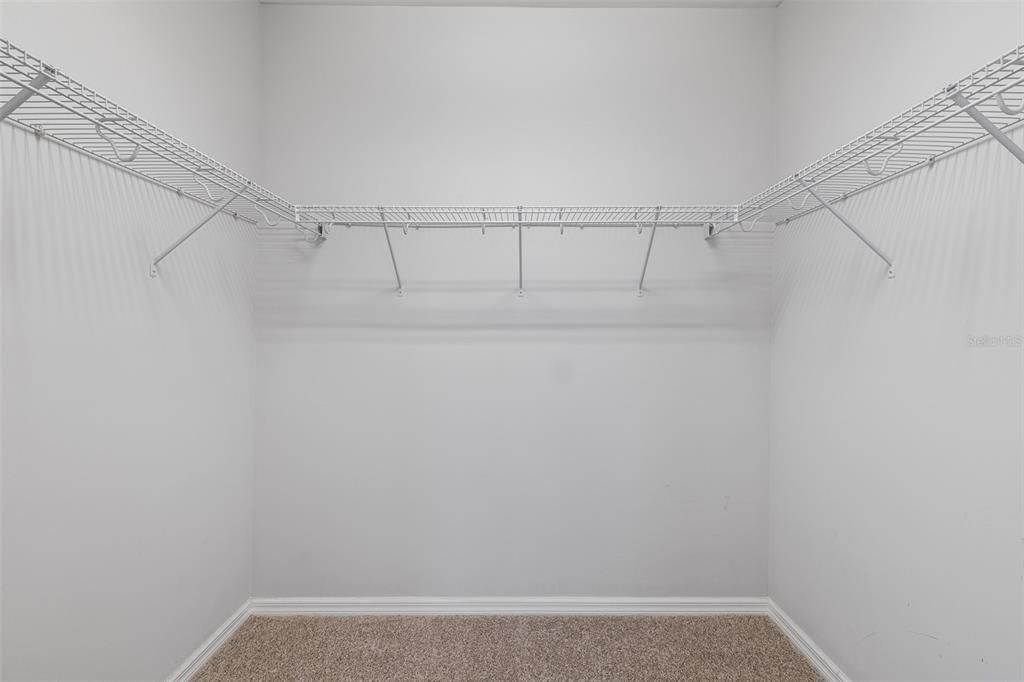 For Rent: $2,850 (3 beds, 2 baths, 1724 Square Feet)