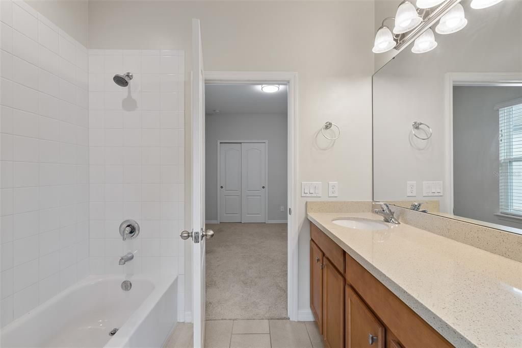 For Rent: $2,850 (3 beds, 2 baths, 1724 Square Feet)