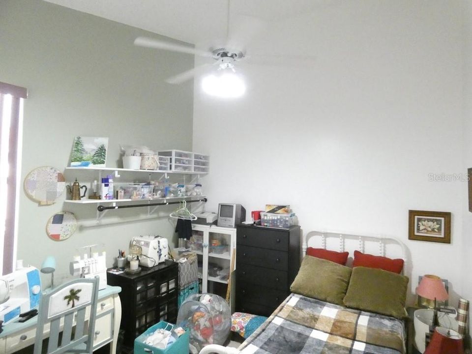 En Venta: $419,900 (3 camas, 3 baños, 1916 Pies cuadrados)