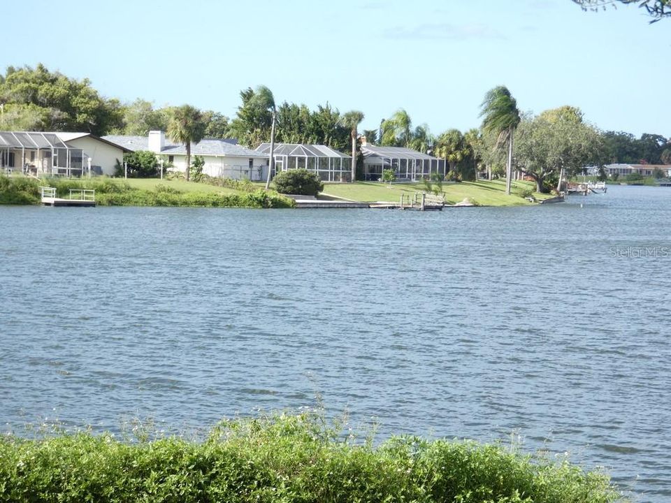 En Venta: $419,900 (3 camas, 3 baños, 1916 Pies cuadrados)