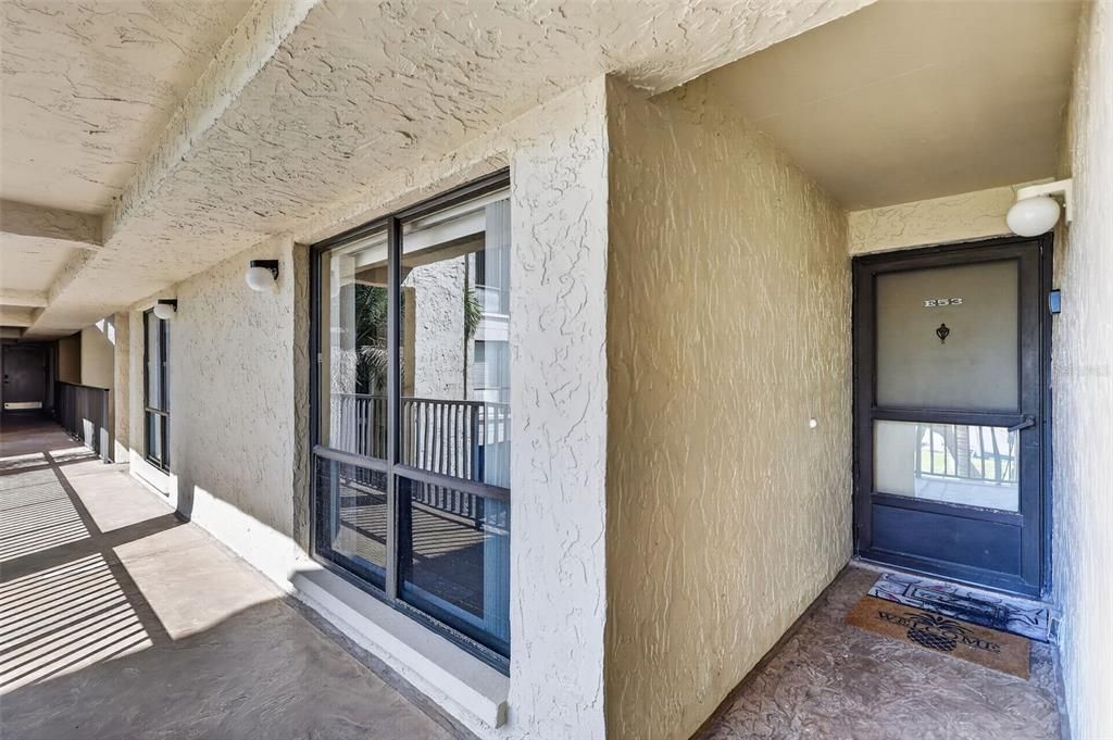 En Venta: $449,000 (2 camas, 2 baños, 1101 Pies cuadrados)