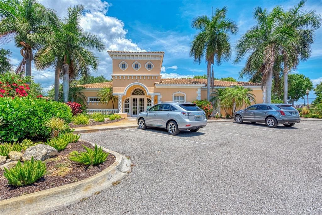 For Sale: $695,000 (3 beds, 2 baths, 1718 Square Feet)