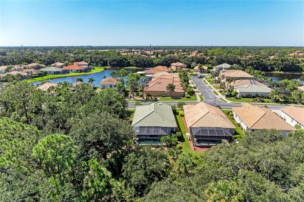 Activo con contrato: $519,000 (3 camas, 2 baños, 2075 Pies cuadrados)