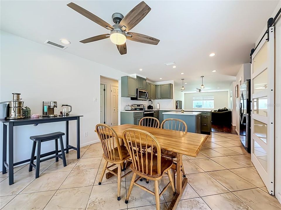 En Venta: $525,000 (3 camas, 2 baños, 1488 Pies cuadrados)