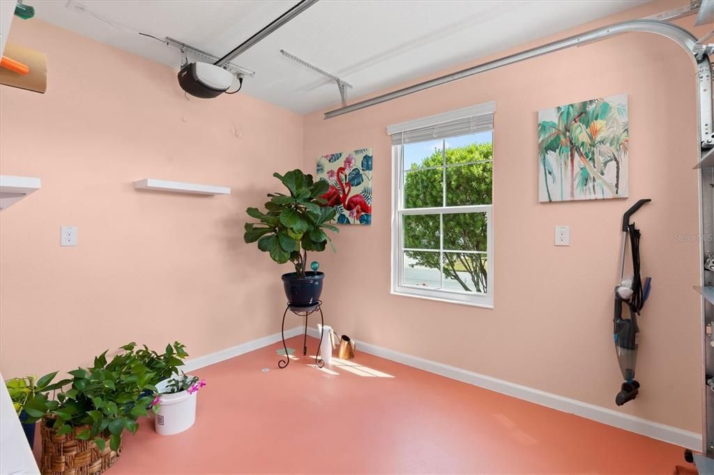 For Sale: $309,000 (2 beds, 2 baths, 1434 Square Feet)