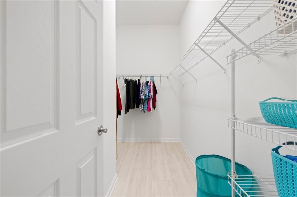 For Sale: $309,000 (2 beds, 2 baths, 1434 Square Feet)