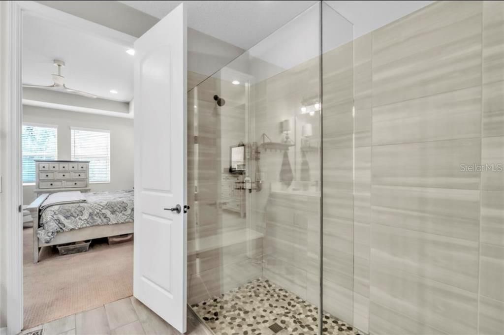 En Renta: $2,995 (4 camas, 3 baños, 2613 Pies cuadrados)