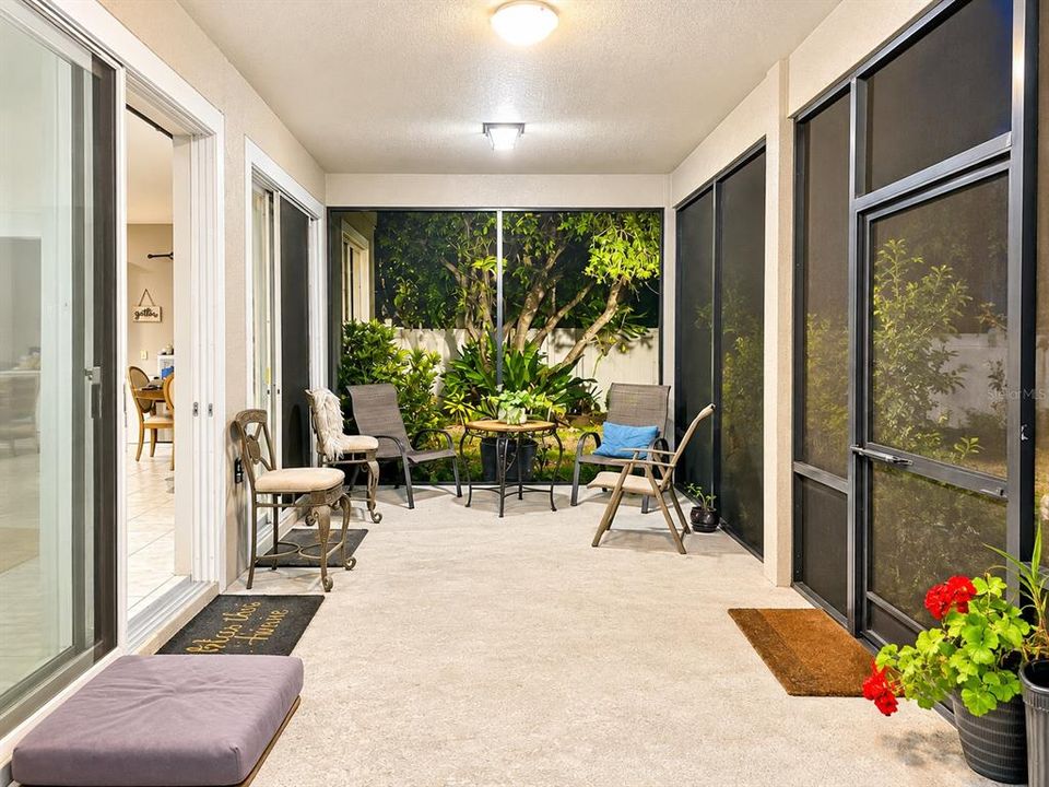 Activo con contrato: $590,000 (5 camas, 3 baños, 2976 Pies cuadrados)