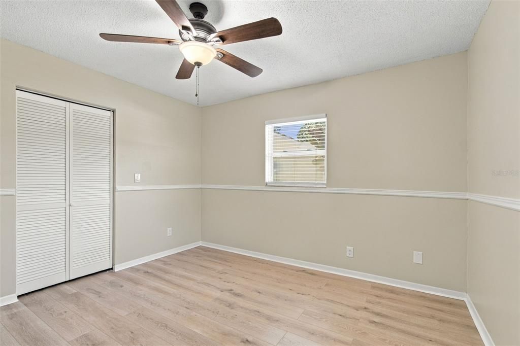 For Sale: $374,900 (3 beds, 2 baths, 1244 Square Feet)