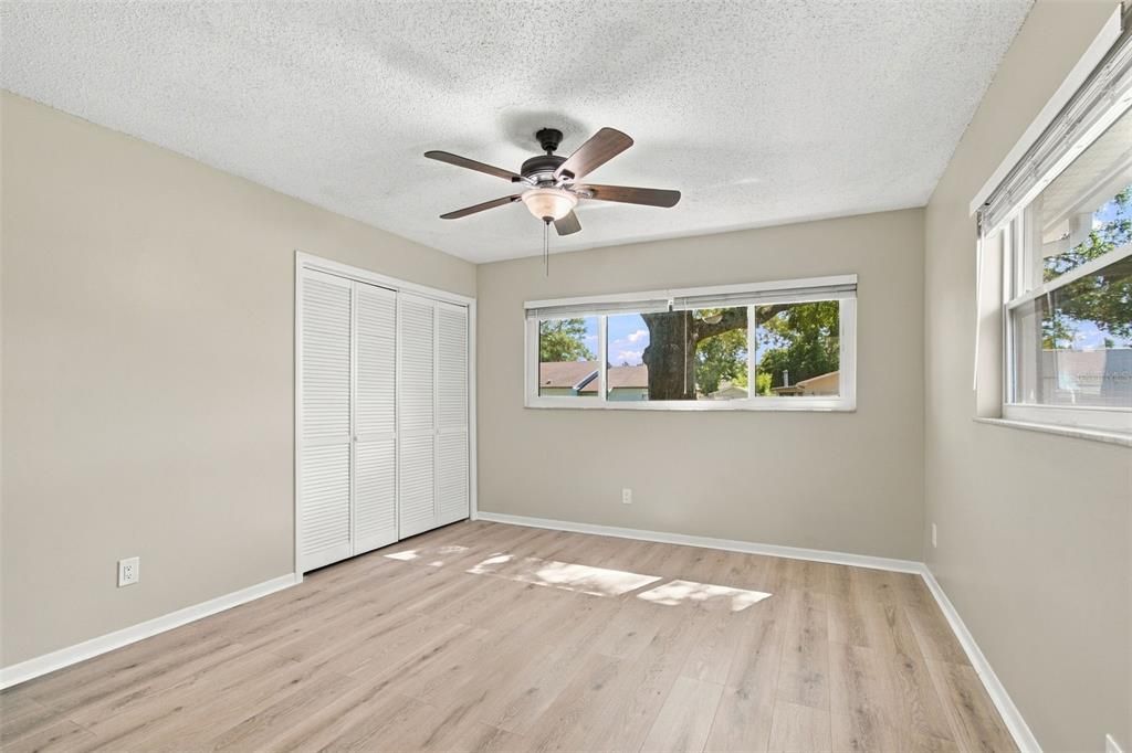 For Sale: $374,900 (3 beds, 2 baths, 1244 Square Feet)