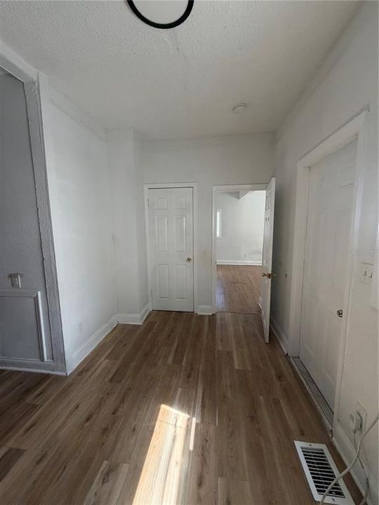 En Renta: $1,599 (3 camas, 2 baños, 1280 Pies cuadrados)